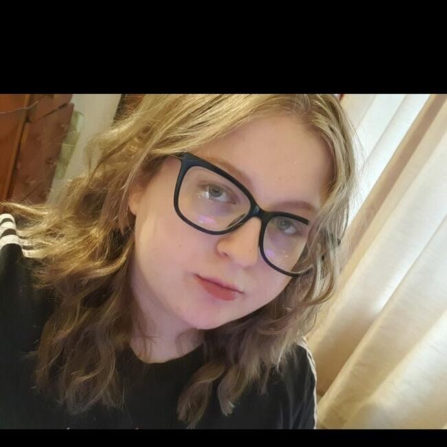 Babysitter in Dublin: Kate