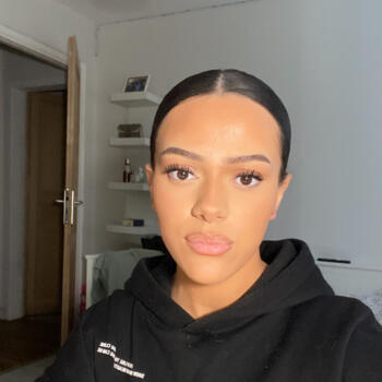 Babysitter in Meaux: Jasmine