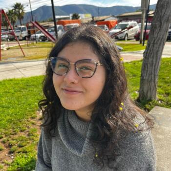 Babysitter in La Calera: Aracelli Riquelme Nadeau