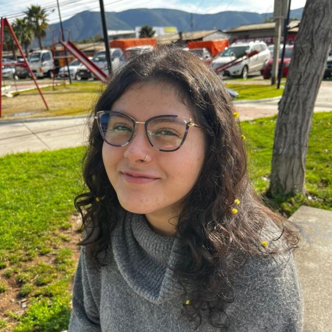 Babysitter in La Calera: Aracelli Riquelme Nadeau