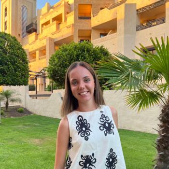 Nanny in Castilleja de la Cuesta: Ángela