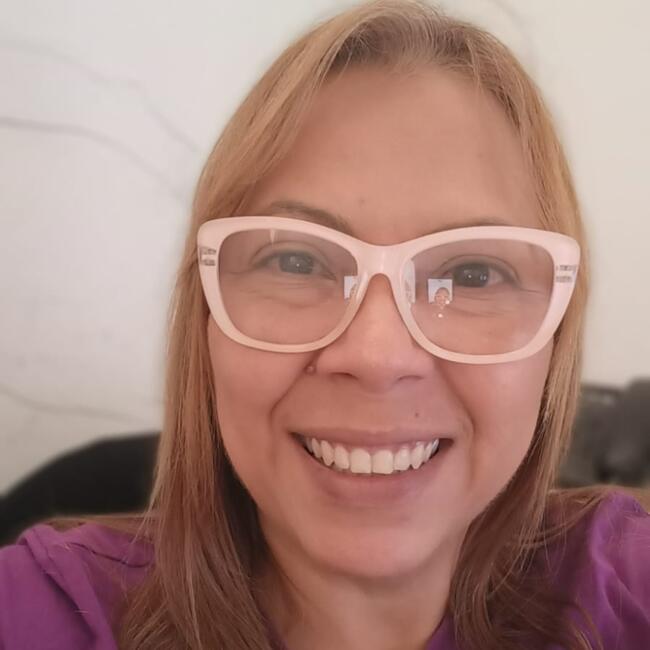 Babá em Limeira: Elaine