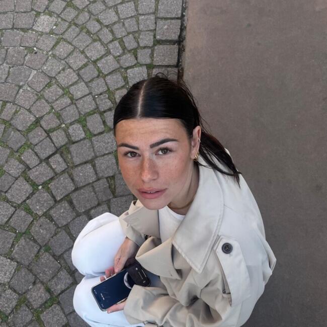 Nanny in Lestrem: Yaelle