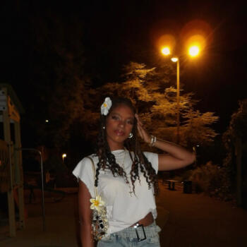 Babysitter in Lyon: Sabrina