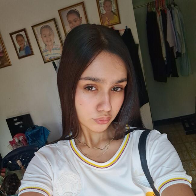 Niñera en Floridablanca: Camila