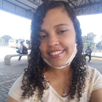 Babysitter Poá (São Paulo): Lisa