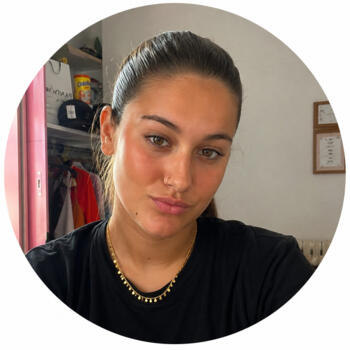 Nanny in Perafort: Gis