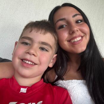 Babysitter in Dublin: Medeea
