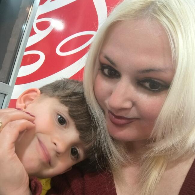 Babysitter Job in Charleroi: Ilvana