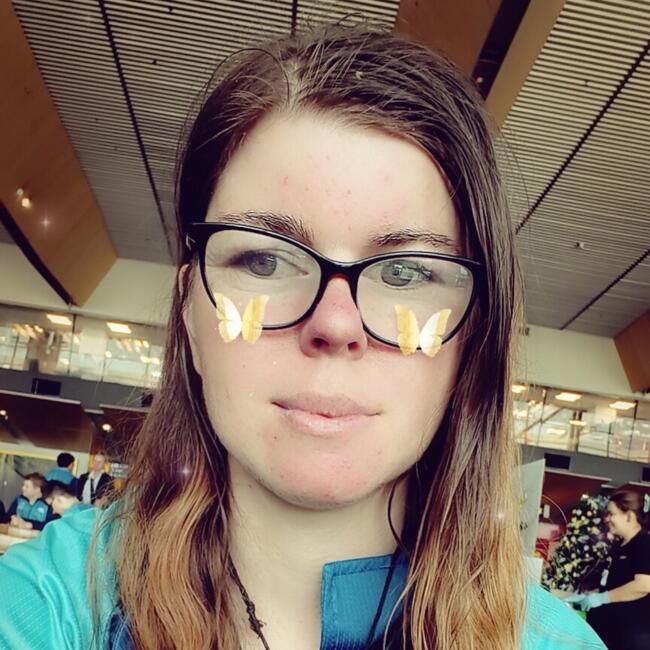 Babysitter in Wellington: Kim