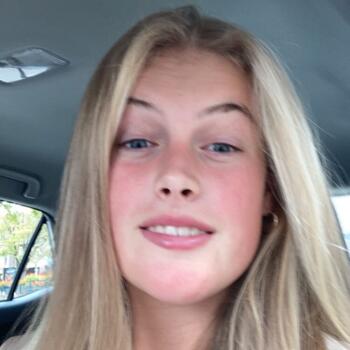 Babysitter in Kudelstaart: Elise