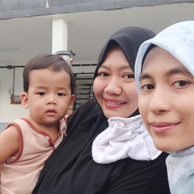 Babysitting job in Kuantan: Aina