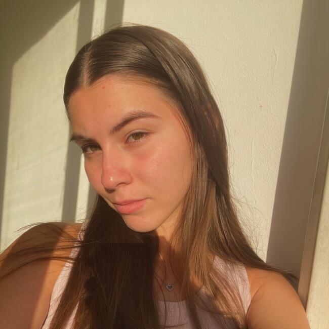 Babysitter in La Plata: Clara