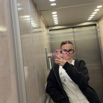 Babysitter in Illzach: Chloé