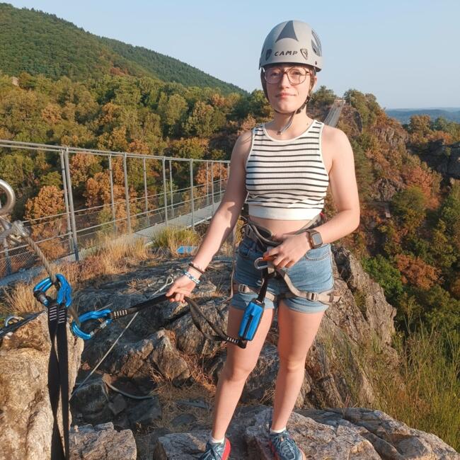 Babysitter in Châteauneuf-d'Ille-et-Vilaine: Oklane