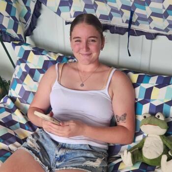 Babysitter Brisbane: Caitlin