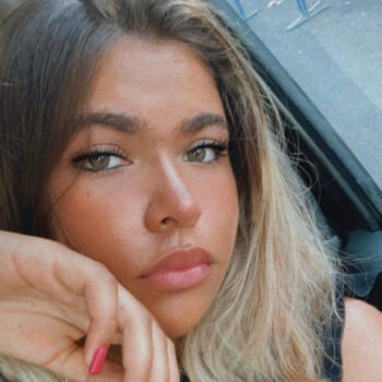 Babysitter a Roma: Nicole Natalie