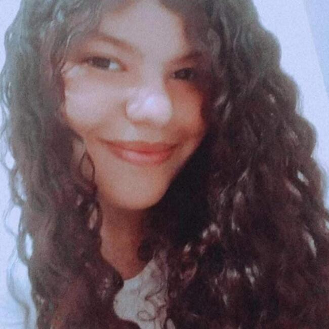 Emprego de babá em Feira de Santana: Natália