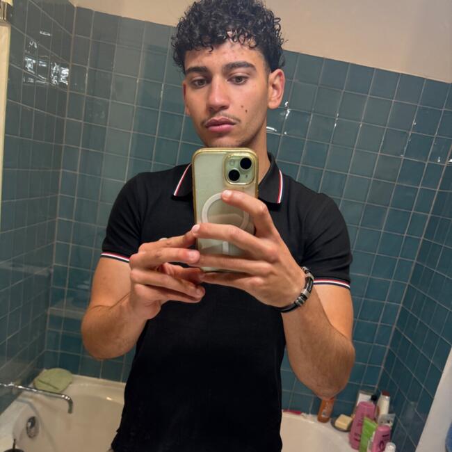 Babysitter em Lisboa: Nader