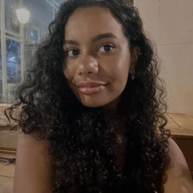 Babysitter in Lissabon: Isabela