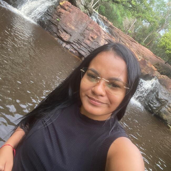 Babá em Batalha (Piauí): Tais