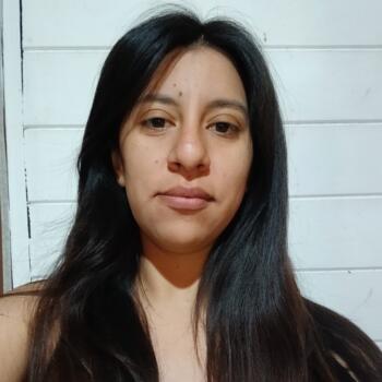 Niñera Longchamps: Lucila