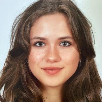 Babysitter in Ukkel: Mina