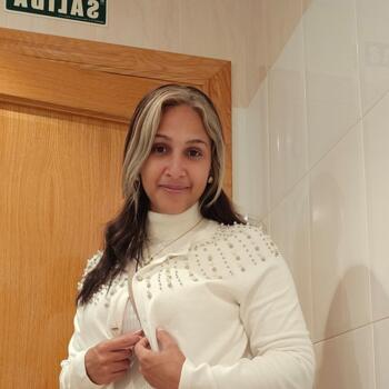 Niñera en Pinseque: Elizabeth