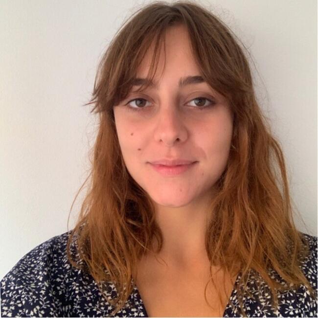 Babysitter in Oviedo: Michela