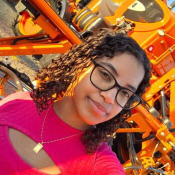 Babysitter Gravataí: Bárbara