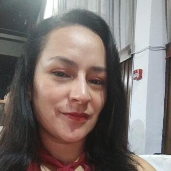 בייביסיטר ב- תל אביב-יפו: Miriam