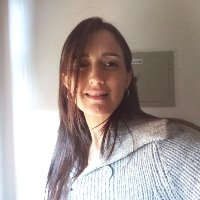 Babysitter in Rosario: Verónica