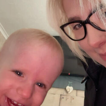 Babysitting job in Worcester: babysitting job Laini