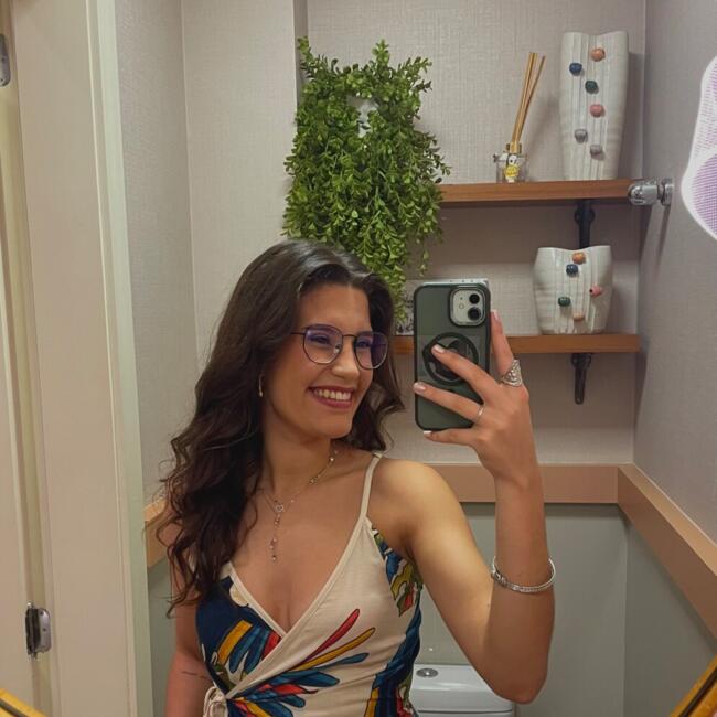 Babysitter in Passo Fundo: Carolina