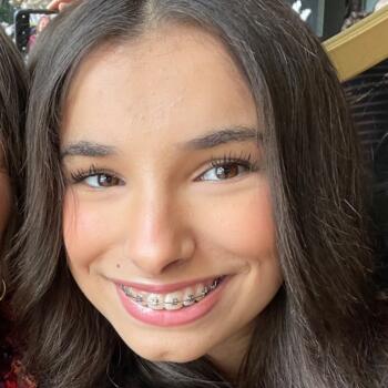 Babysitter in Bron: Anna