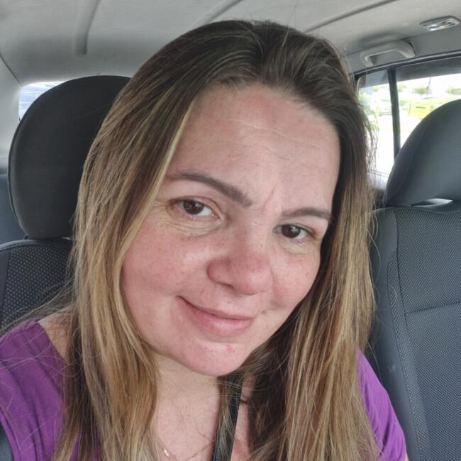 Babysitter in Várzea Paulista: Valdirene