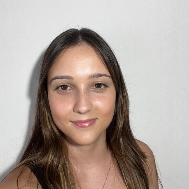 Babysitter in Valls: María