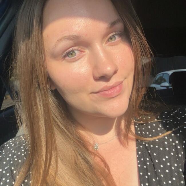 Babysitter in Volonne: Marion