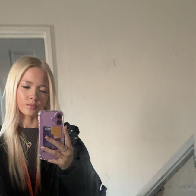 Babysitter in Blackpool: Emily