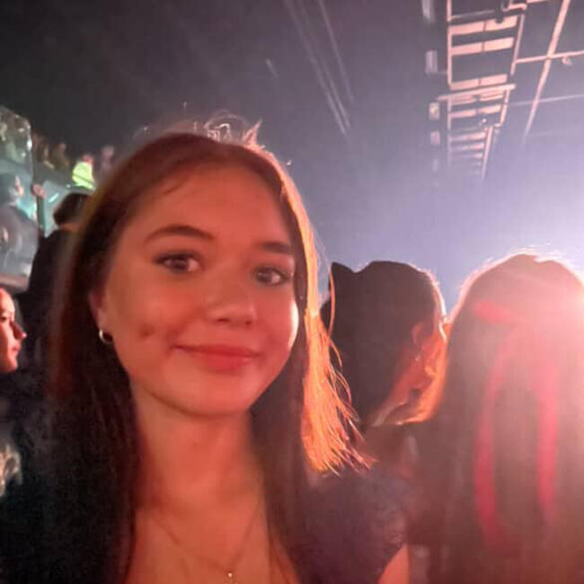 Babysitter in Papakura: Olivia