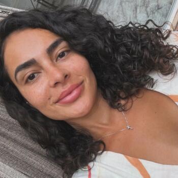 Babysitter in Palhoça: Zaira Caroliny