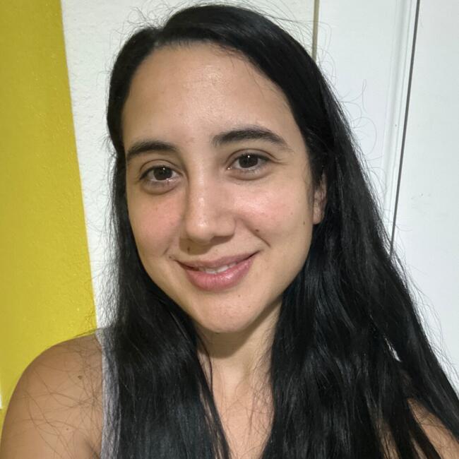 Babysitter in Cypress Meadow: Sharine chaljub