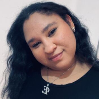 Babysitter em Vila Real: Ester