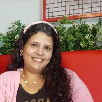 Babysitter Porto Alegre: Adriana