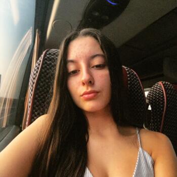 Babysitter in Girona: Yumalai