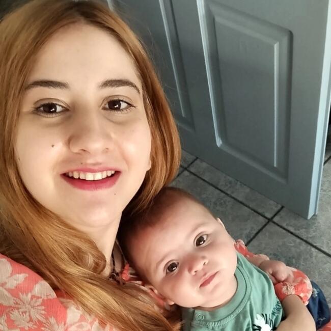 Babysitter στην περιοχή Νέα Ερυθραία: Δήμητρα