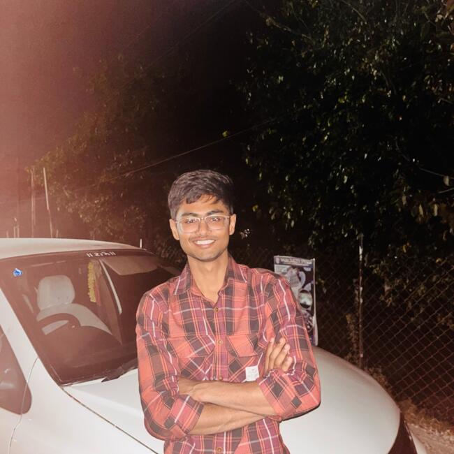 भोपाल में बेबीसिटर: Parv