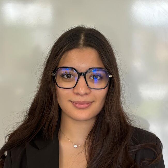 Babysitter in Barberaz: Kawtar