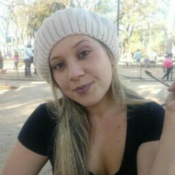 Babá em Francisco Morato: Erika