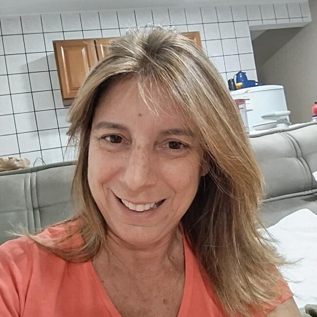 Babysitter in Florianópolis: Karla
